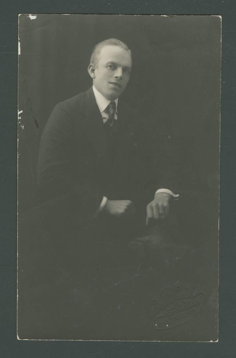 Alexander Pyper Anderson (1893 - 1984) Profile